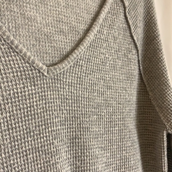 Gray sweater shirt - Picture 2 of 4